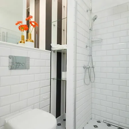 Shortstaypoland Krucza Apartment Warsaw